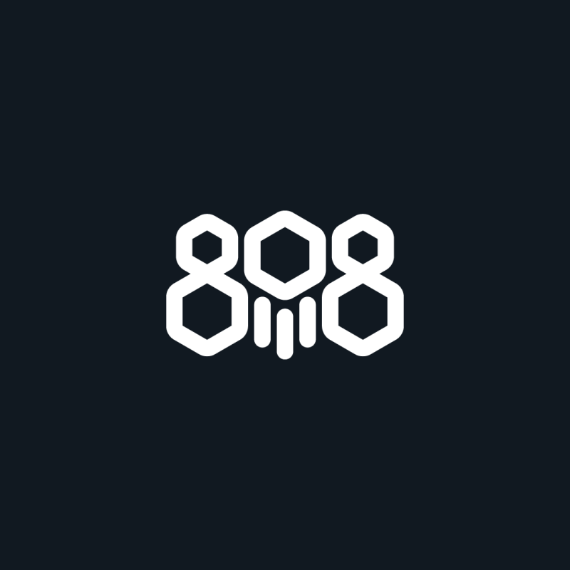808